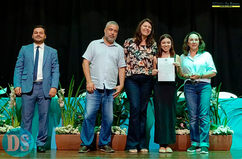 Prefeitura empossa 187 novos Servidores aprovados em concurso público
