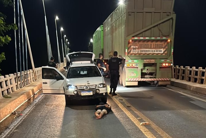 AÇÃO INTEGRADA - Polícia Civil intercepta veículo com mais de dois mil pinos de cocaína em operação na MT-343