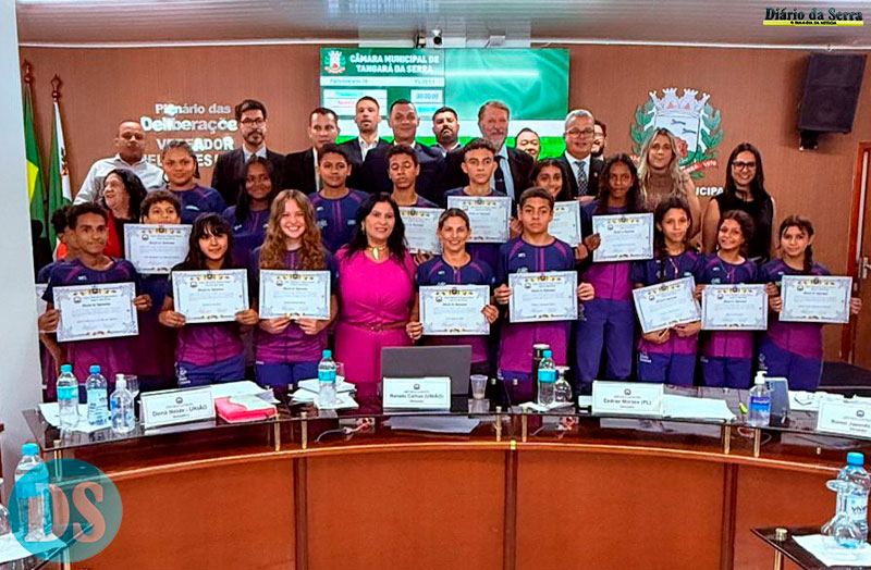 INCENTIVO À PRÁTICA ESPORTIVA - Câmara de Tangará da Serra homenageia Clube de Esportes da Escola Ramon Sanches Marques