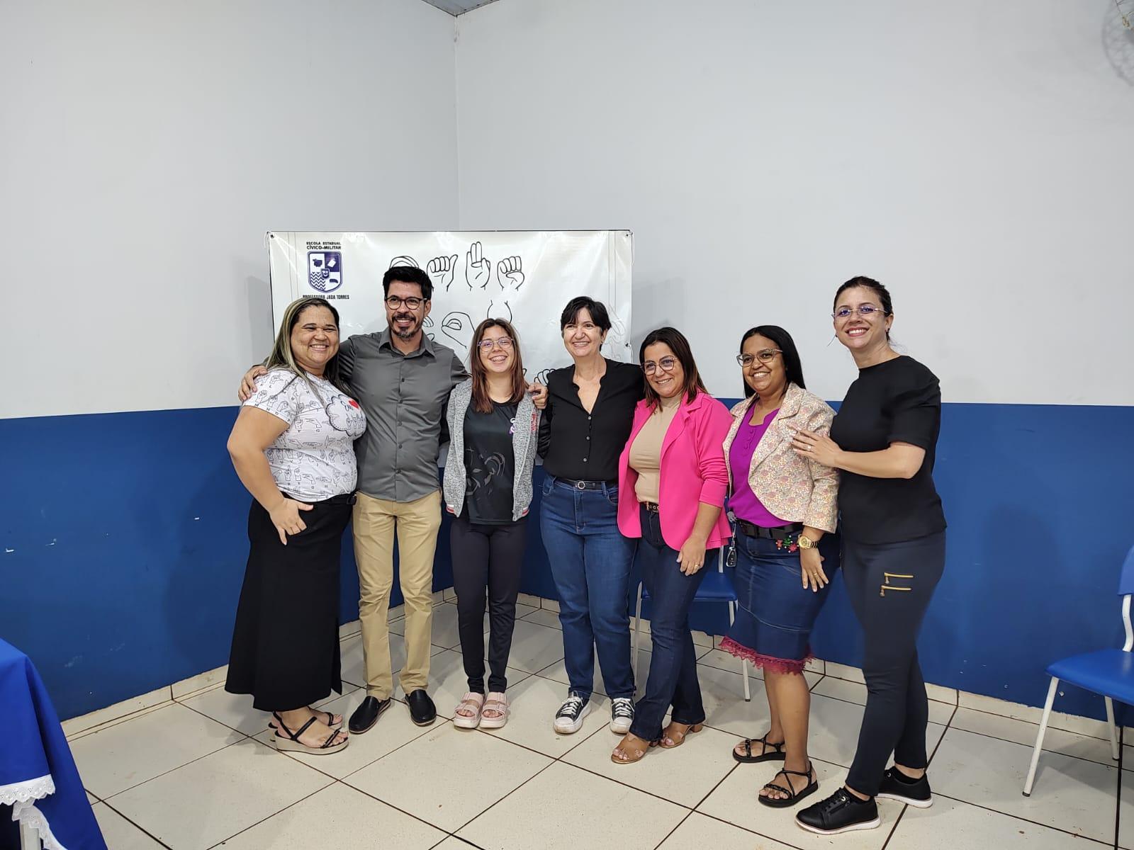 CAFÉ COM LIBRAS - Escola Jada Torres realiza Café da Manhã com Libras e fortalece inclusão