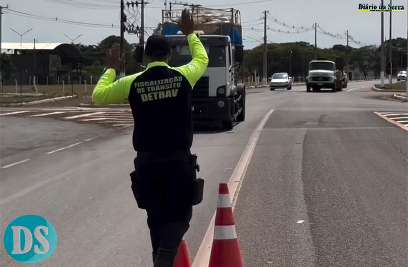 DEPARTAMENTO DE TRÂNSITO – Secretário esclarece atuação dos agentes de trânsito e aplicação de multas em Tangará da Serra