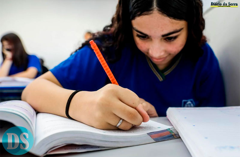 ATENÇÃO – Mais de 30 mil vagas seguem abertas na rede estadual de ensino para o ano letivo de 2026