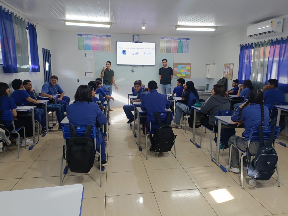Projeto Mídia Cidadã leva debate sobre desinformação a estudantes da Escola Jada Torres