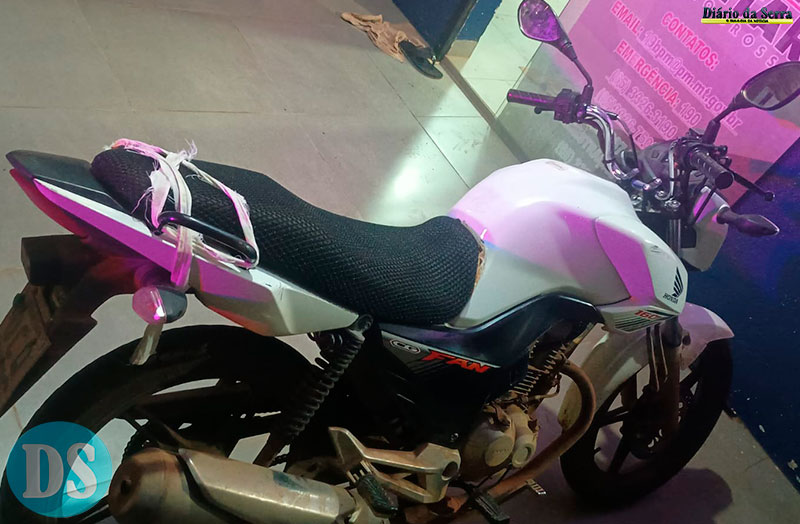HORAS DEPOIS – Motocicleta roubada em Nova Olímpia é apreendida em Tangará da Serra com suspeito de tráfico