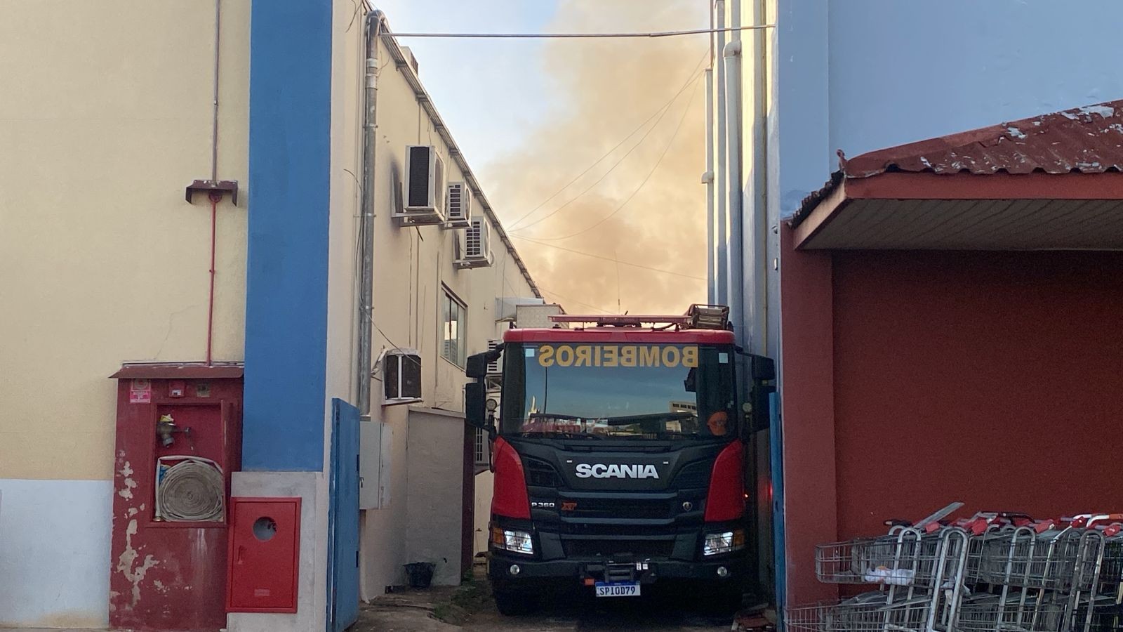 Tangará Shopping Center está temporariamente fechado em razão de incêndio em loja