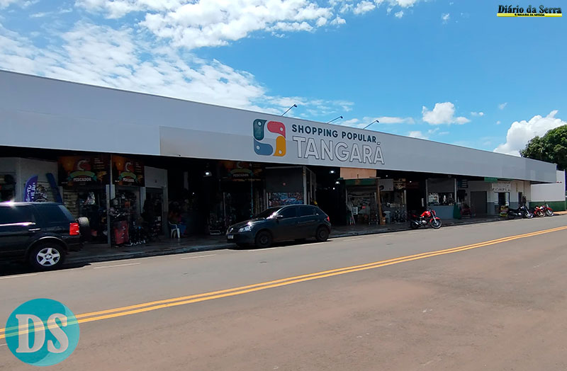 Município documenta área e concede Shopping Popular a associados por 15 anos
