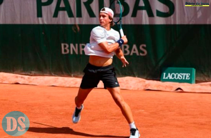 DE MATO GROSSO – Leonardo Storck vence, em Roland Garros, sua primeira partida em Grand Slams