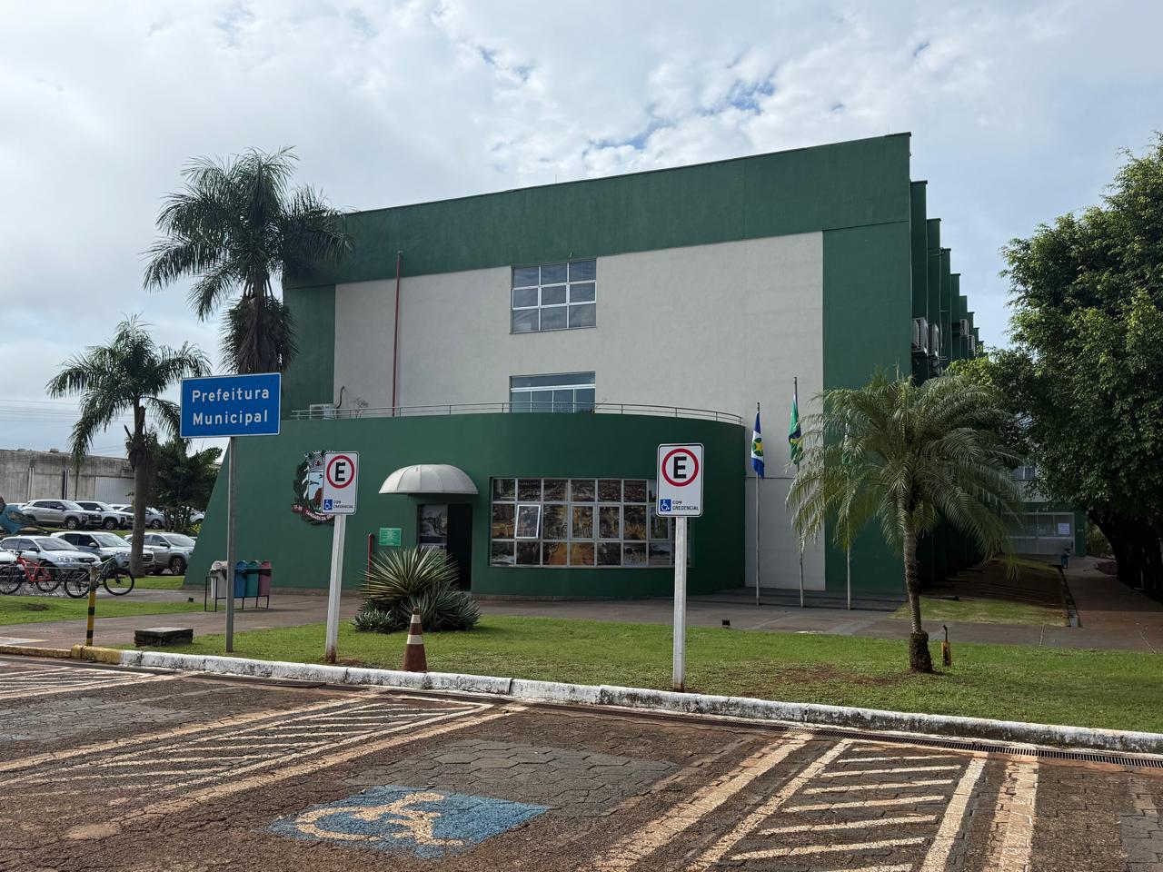 Prefeitura Municipal divulga horário especial de funcionamento para próxima segunda-feira