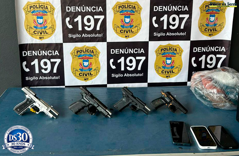 REGIONAL DE TANGARÁ – Polícia Civil apreende quatro pistolas escondidas em carro e prende suspeito em Barra do Bugres