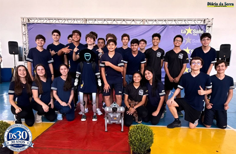 FRED E CYBERDOG - Tecnologia ganha destaque com presença de robôs na La Salle Atec