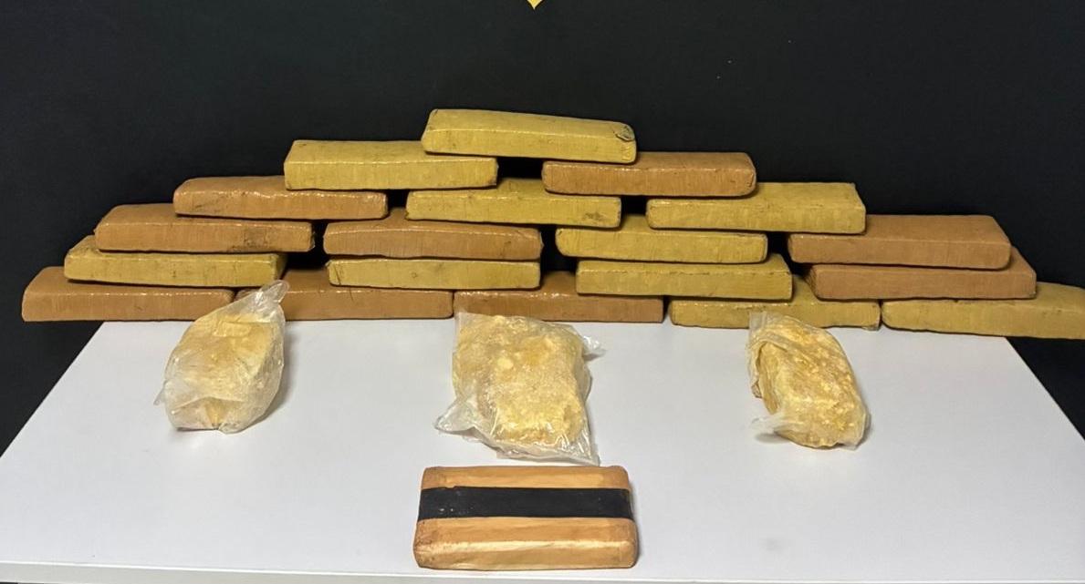 TRÁFICO DE DROGAS - Polícia Civil apreende 23 tabletes de entorpecentes escondidos em pneu de caminhão em Tangará da Serra