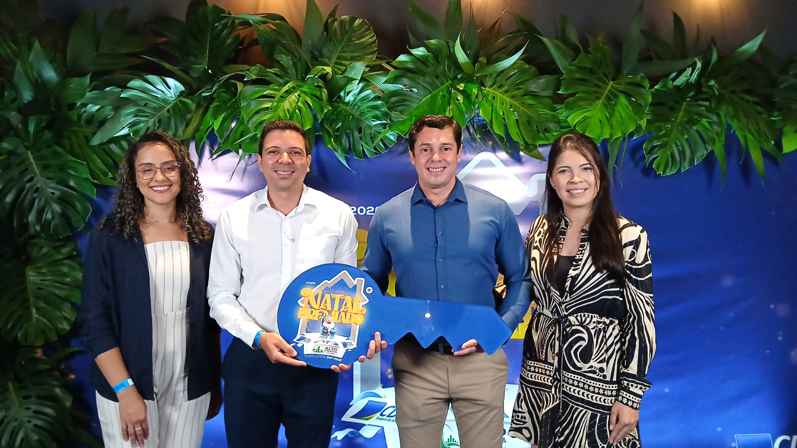 18ª EDIÇÃO - CDL lança Natal Premiado e anuncia casa com piscina como prêmio principal