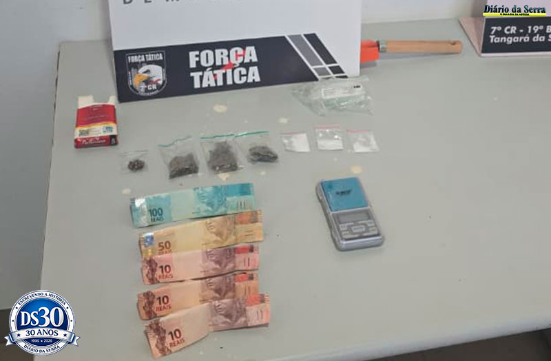 CENTRO SEGURO - Suspeito é preso com drogas e balança de precisão durante operação em Tangará da Serra