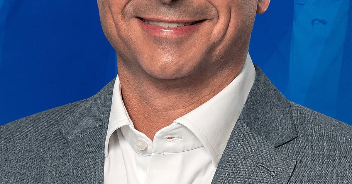 Flávio Bolsonaro vence eleições em Mato Grosso e Tangará da Serra